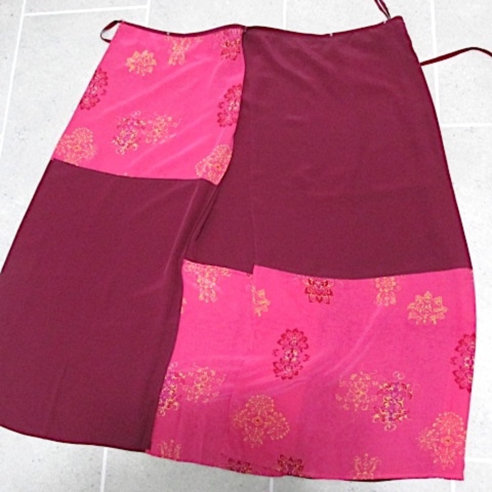 Amanda Smith Purple Pink Silk Wrap Skirt, Size PM - Picture 7 of 11